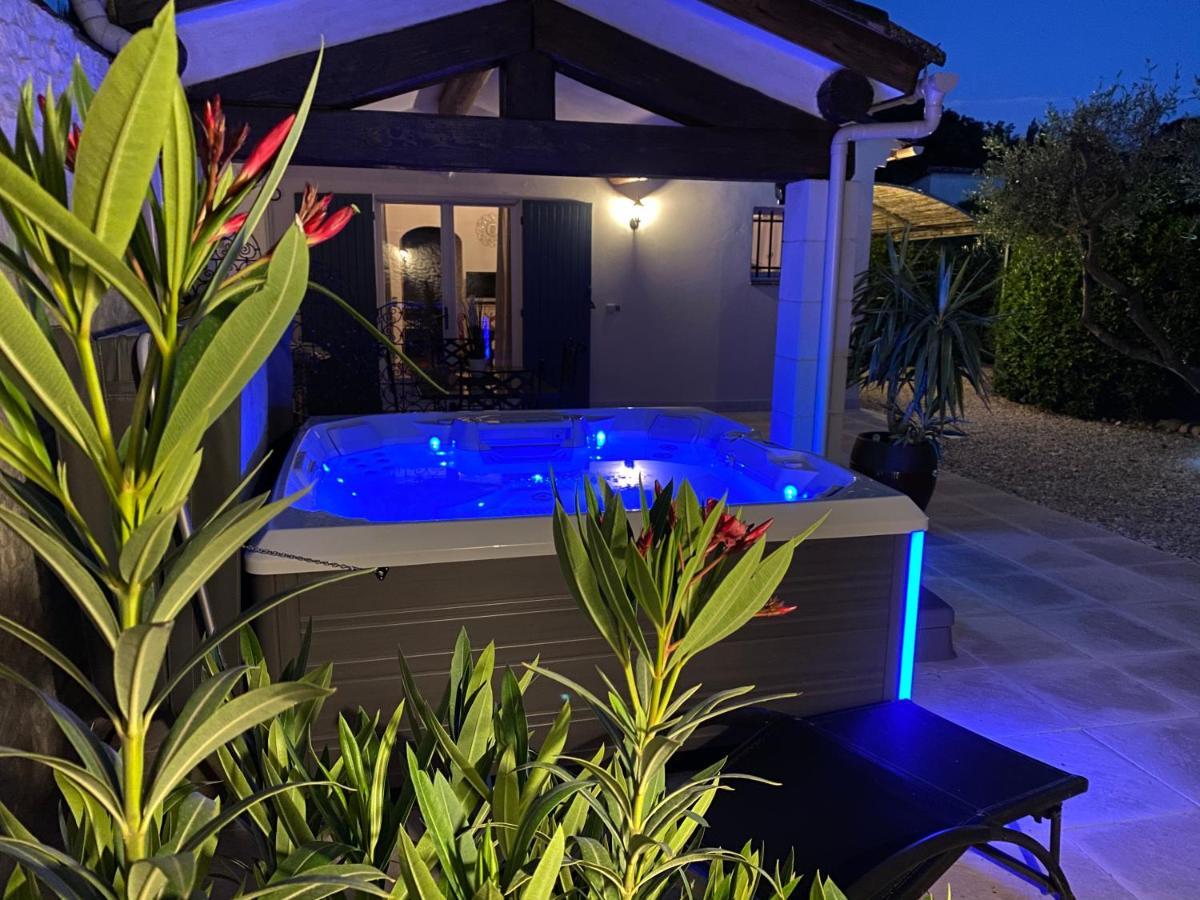 Mas Beau Soleil & Spa Cottages De Charme Avec Jacuzzi&Jardin Prives Saint-Rémy-de-Provence Eksteriør billede