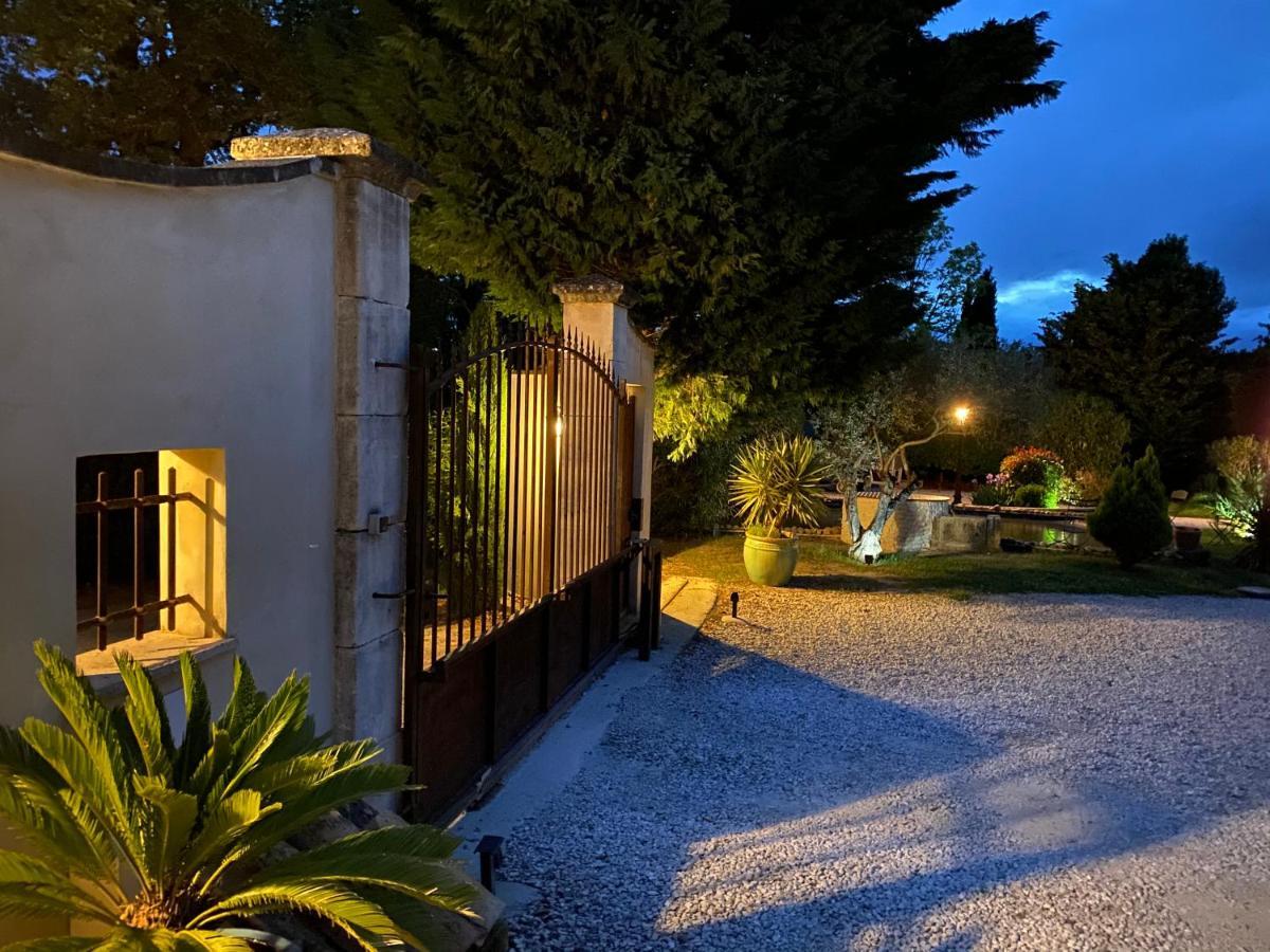 Mas Beau Soleil & Spa Cottages De Charme Avec Jacuzzi&Jardin Prives Saint-Rémy-de-Provence Eksteriør billede