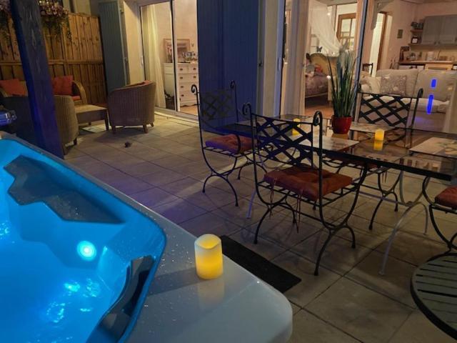 Mas Beau Soleil & Spa Cottages De Charme Avec Jacuzzi&Jardin Prives Saint-Rémy-de-Provence Eksteriør billede
